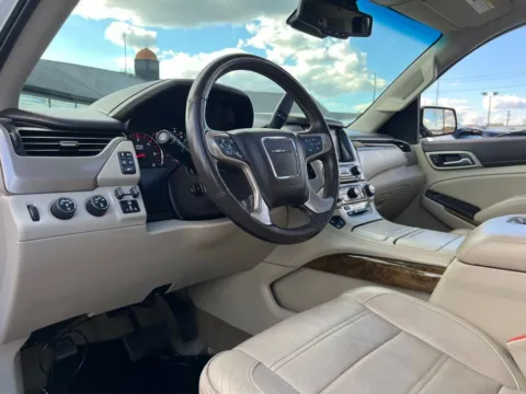 Photos of 2016 GMC Yukon Denali for sale in Indianapolis, IN at AutoGiant USA Indianapolis