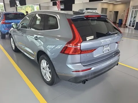 Photos of 2018 Volvo XC60 T5 Momentum for sale in Indianapolis, IN at AutoGiant USA Indianapolis