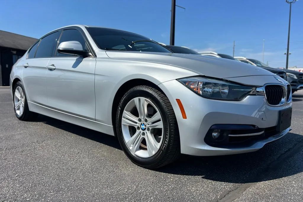2016 Bmw 328i xDrive SA SULEV-PZEV photo 4