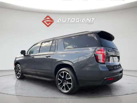 More photos of 2021 Chevrolet Suburban RST at AutoGiant USA Indianapolis, IN