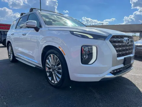 More photos of 2020 Hyundai Palisade Limited at AutoGiant USA Indianapolis, IN