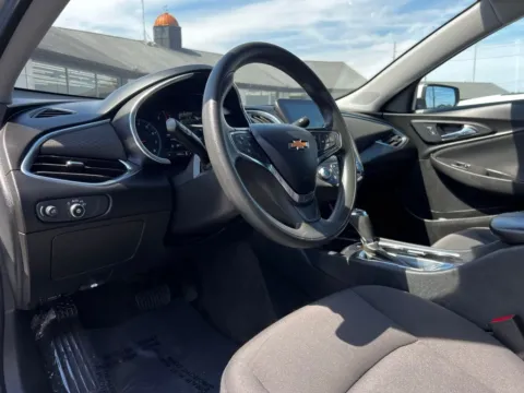 Photos of 2020 Chevrolet Malibu LT for sale in Indianapolis, IN at AutoGiant USA Indianapolis