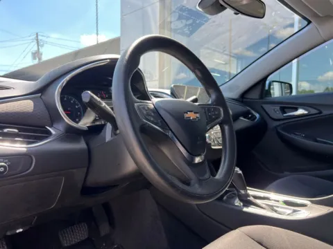 Photos of 2020 Chevrolet Malibu LT for sale in Indianapolis, IN at AutoGiant USA Indianapolis