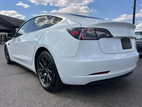 More photos of 2019 Tesla Model 3 Long Range at AutoGiant USA Indianapolis, IN