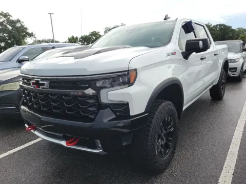 White 2023 Chevrolet Silverado 1500 ZR2 for sale in Indianapolis, IN