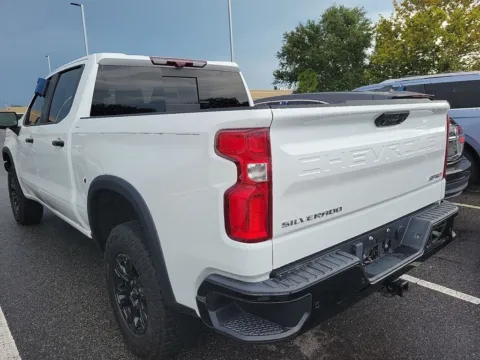 More photos of 2023 Chevrolet Silverado 1500 ZR2 at AutoGiant USA Indianapolis, IN