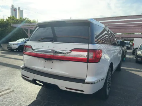 More photos of 2020 Lincoln Navigator Reserve at AutoGiant USA Indianapolis, IN
