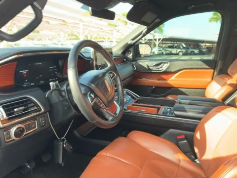 More photos of 2020 Lincoln Navigator Reserve at AutoGiant USA Indianapolis, IN