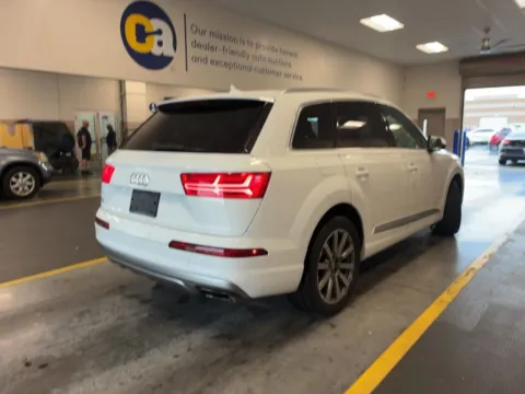 More photos of 2019 Audi Q7 45 Premium Plus at AutoGiant USA Indianapolis, IN