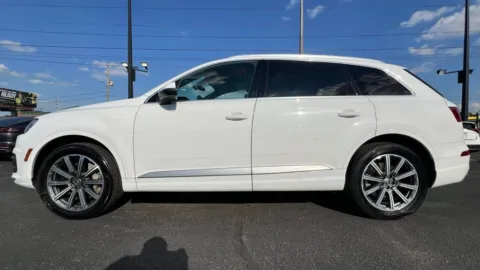 Another view of 2019 Audi Q7 45 Premium Plus for sale in Indianapolis, IN at AutoGiant USA Indianapolis