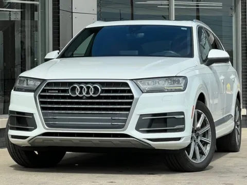 White 2019 Audi Q7 45 Premium Plus for sale in Indianapolis, IN