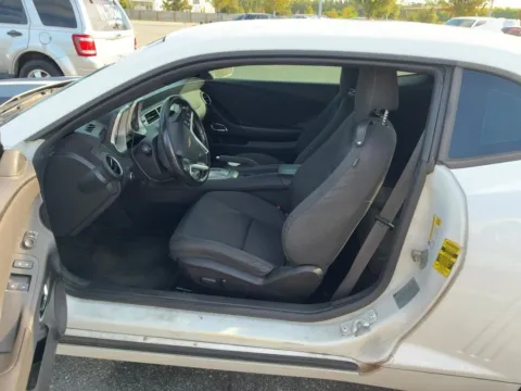 More photos of 2015 Chevrolet Camaro 1LT at AutoGiant USA Indianapolis, IN