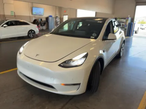 White 2021 Tesla Model Y Long Range for sale in Indianapolis, IN