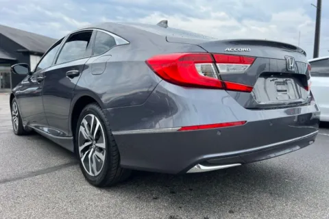 More photos of 2021 Honda Accord Hybrid EX-L at AutoGiant USA Indianapolis, IN