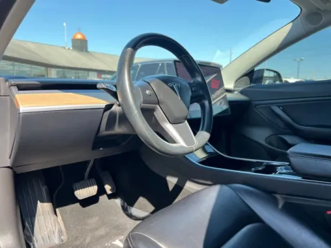 Photos of 2018 Tesla Model 3 Mid Range for sale in Indianapolis, IN at AutoGiant USA Indianapolis