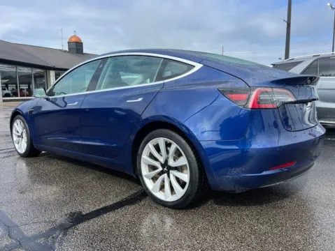 More photos of 2018 Tesla Model 3 Long Range at AutoGiant USA Indianapolis, IN
