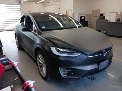 Photos of 2020 Tesla Model X Long Range for sale in Indianapolis, IN at AutoGiant USA Indianapolis