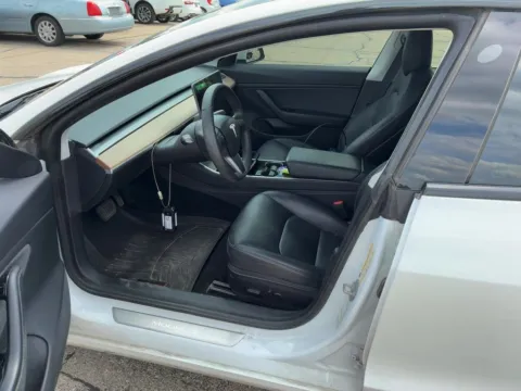 More photos of 2020 Tesla Model 3 Performance at AutoGiant USA Indianapolis, IN