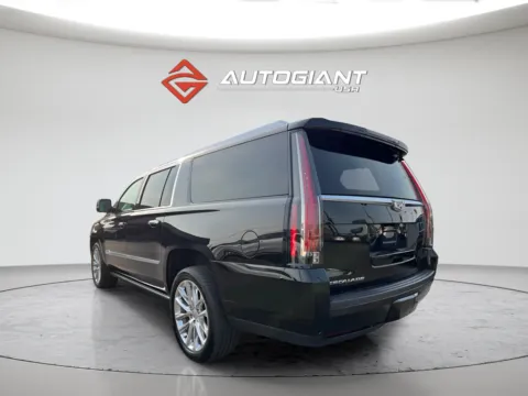 More photos of 2020 Cadillac Escalade ESV Premium at AutoGiant USA Indianapolis, IN