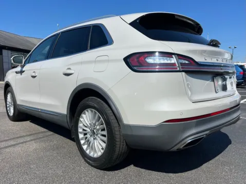 More photos of 2019 Lincoln Nautilus Standard at AutoGiant USA Indianapolis, IN