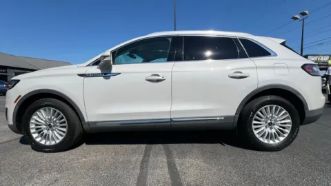 Another view of 2019 Lincoln Nautilus Standard for sale in Indianapolis, IN at AutoGiant USA Indianapolis