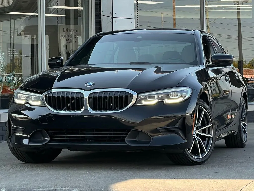 Black 2020 BMW 3 Series 330i xDrive for sale in Indianapolis, IN