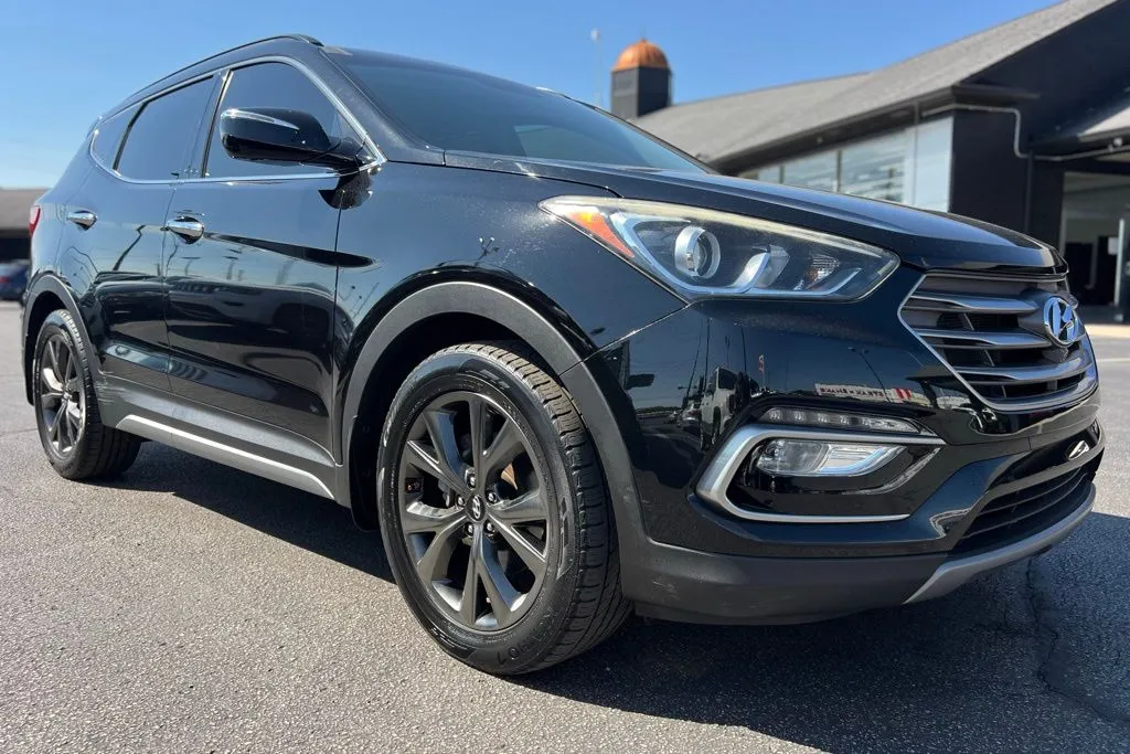2018 Hyundai Santa Fe Sport 2.0T Ultimate photo 4