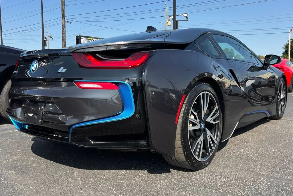 2015 Bmw i8 8-Series photo 3