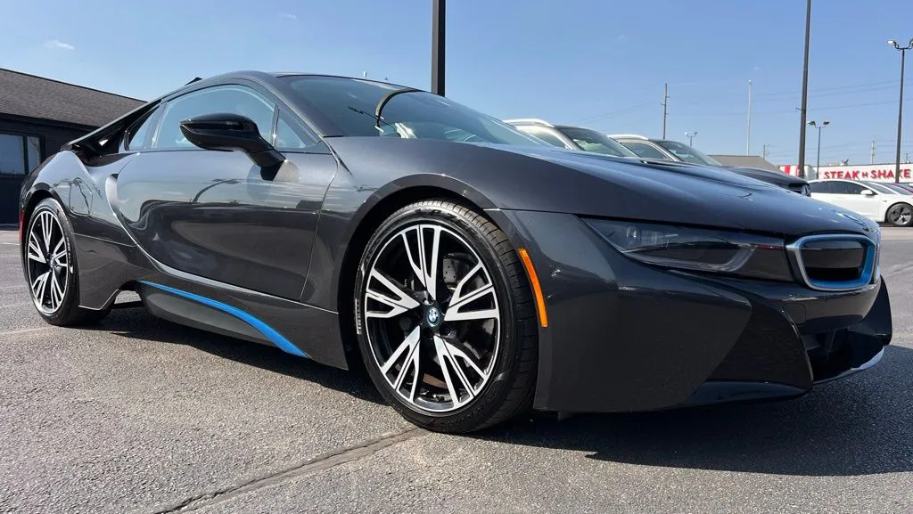 2015 Bmw i8 8-Series photo 4