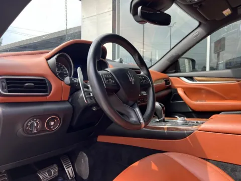 Photos of 2018 Maserati Levante GranLusso for sale in Indianapolis, IN at AutoGiant USA Indianapolis