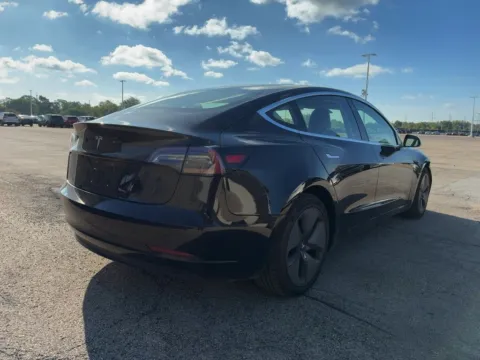 More photos of 2018 Tesla Model 3 Long Range at AutoGiant USA Indianapolis, IN