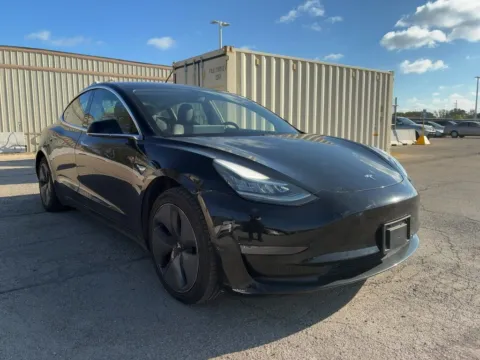 Photos of 2018 Tesla Model 3 Long Range for sale in Indianapolis, IN at AutoGiant USA Indianapolis