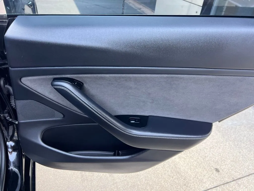 2018 Tesla Model 3 Mid Range photo 20