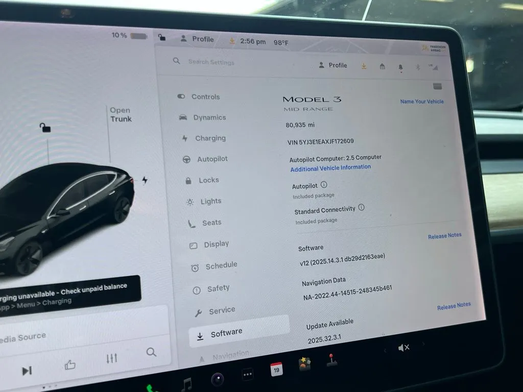 2018 Tesla Model 3 Mid Range photo 32