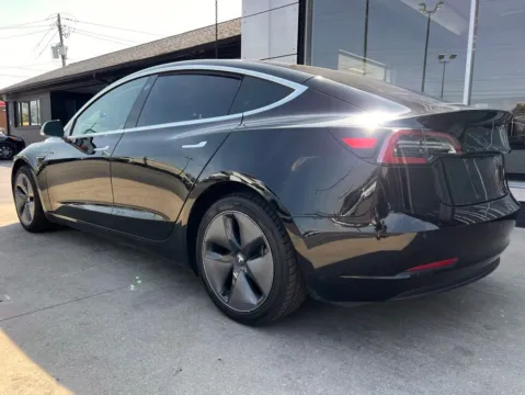 More photos of 2018 Tesla Model 3 Mid Range at AutoGiant USA Indianapolis, IN