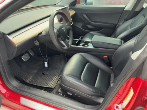 More photos of 2020 Tesla Model 3 Long Range at AutoGiant USA Indianapolis, IN
