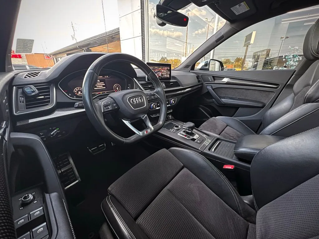2019 Audi SQ5 Premium Plus photo 32
