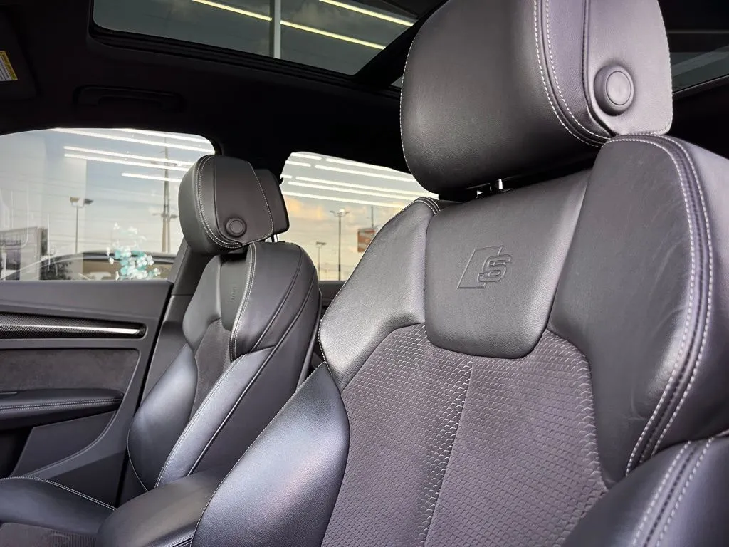 2019 Audi SQ5 Premium Plus photo 11