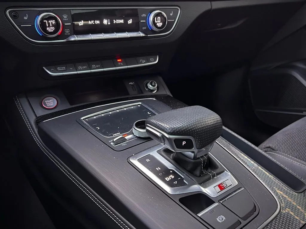 2019 Audi SQ5 Premium Plus photo 27