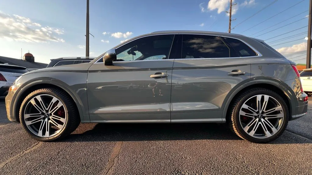 2019 Audi SQ5 Premium Plus photo 28