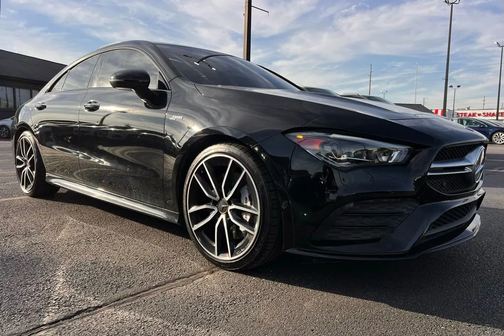 2021 Mercedes Benz CLA AMG 35 4MATIC photo 4