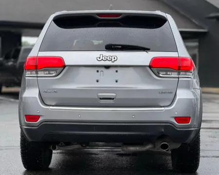 More photos of 2019 Jeep Grand Cherokee Limited at AutoGiant USA Indianapolis, IN
