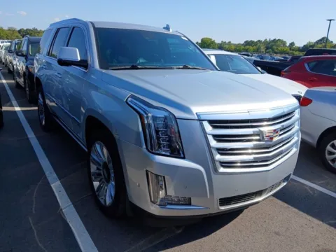 More photos of 2020 Cadillac Escalade Platinum Edition at AutoGiant USA Indianapolis, IN