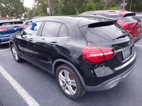 More photos of 2020 Mercedes-Benz GLA 250 at AutoGiant USA Indianapolis, IN