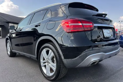 More photos of 2020 Mercedes-Benz GLA 250 at AutoGiant USA Indianapolis, IN
