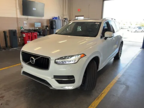 White 2019 Volvo XC90 T6 Momentum for sale in Indianapolis, IN