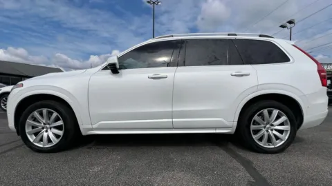 Another view of 2019 Volvo XC90 T6 Momentum for sale in Indianapolis, IN at AutoGiant USA Indianapolis