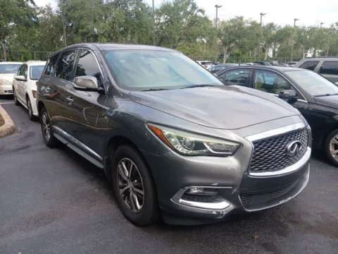 Photos of 2017 INFINITI QX60 for sale in Indianapolis, IN at AutoGiant USA Indianapolis