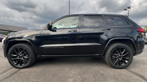 Another view of 2018 Jeep Grand Cherokee Altitude for sale in Indianapolis, IN at AutoGiant USA Indianapolis