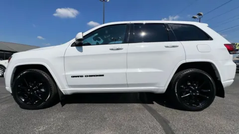 Another view of 2020 Jeep Grand Cherokee Altitude for sale in Indianapolis, IN at AutoGiant USA Indianapolis
